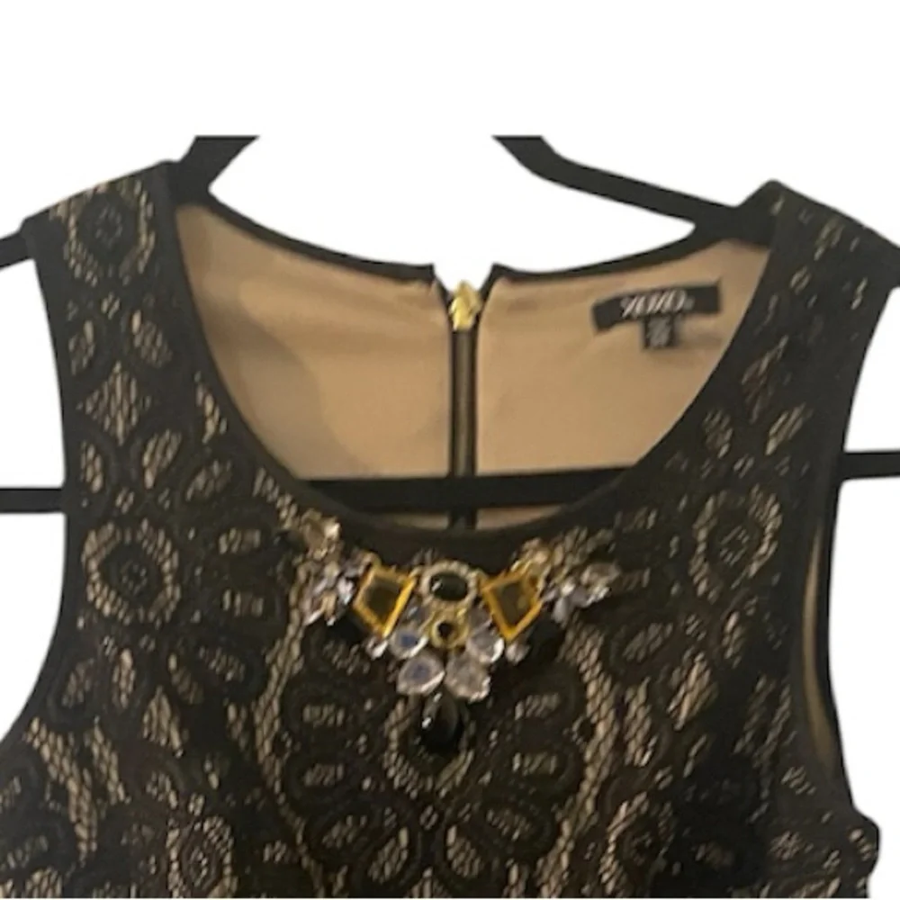 Xoxo Black and Cream Lace Mini Dress - Picture 5 of 6